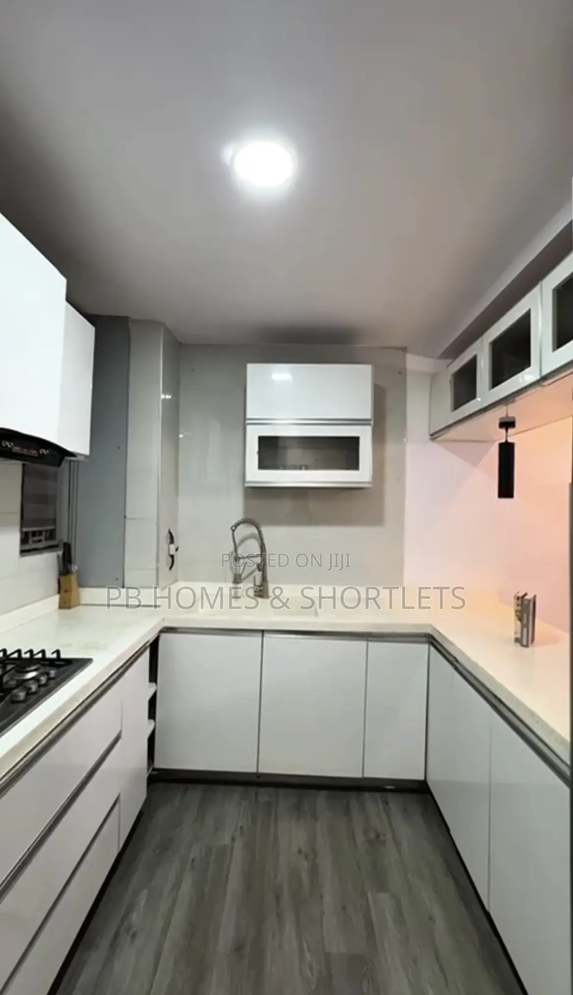 Magnificently Furnished 2 Bedroom Apartment in Lekki Phase 1