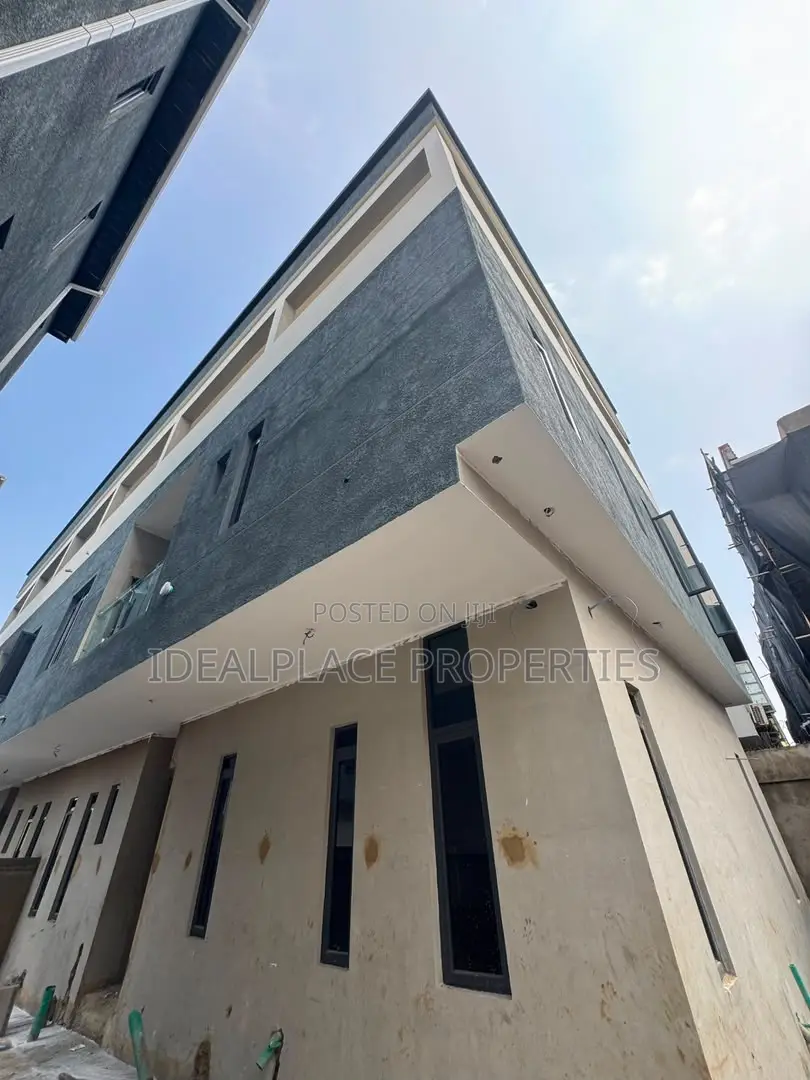 4bdrm Duplex in GRA Phase 2 Shangisha for sale in GRA Phase 2 Shangisha