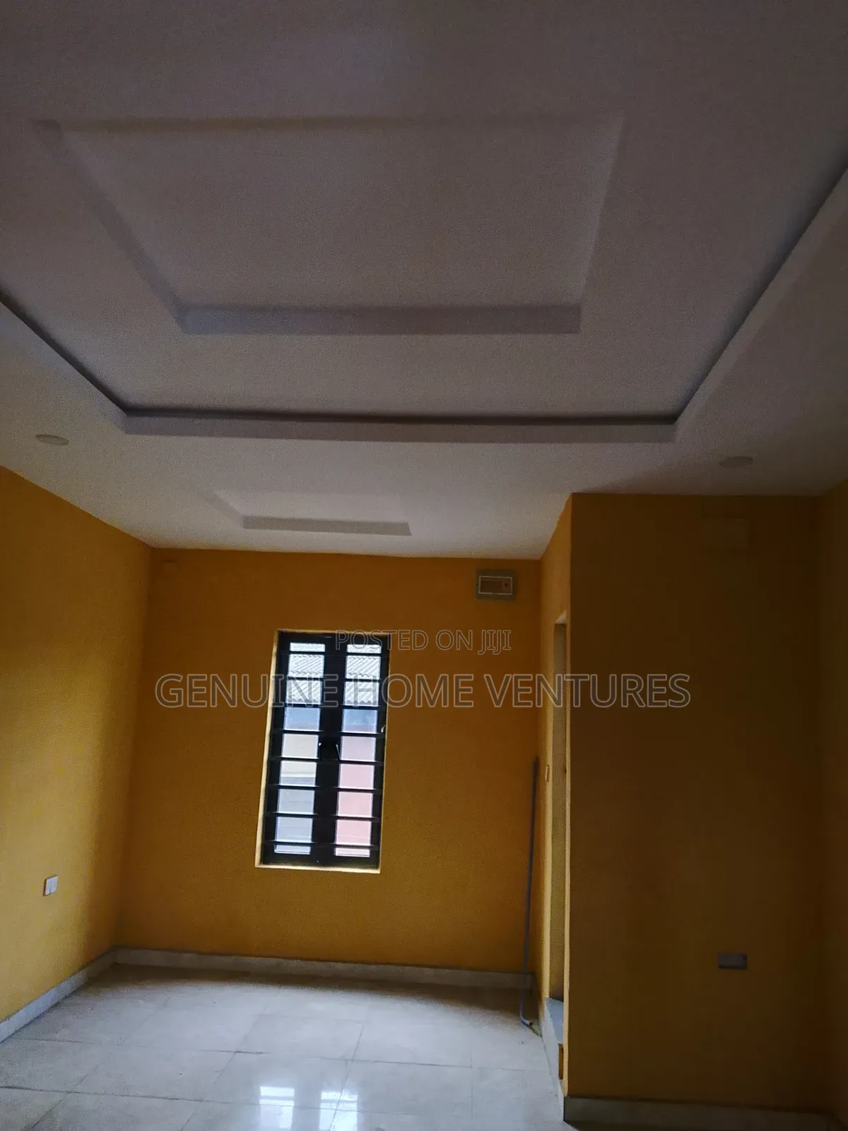 Office Space in Ikosi Ketu to Let in Ketu-Ikosi