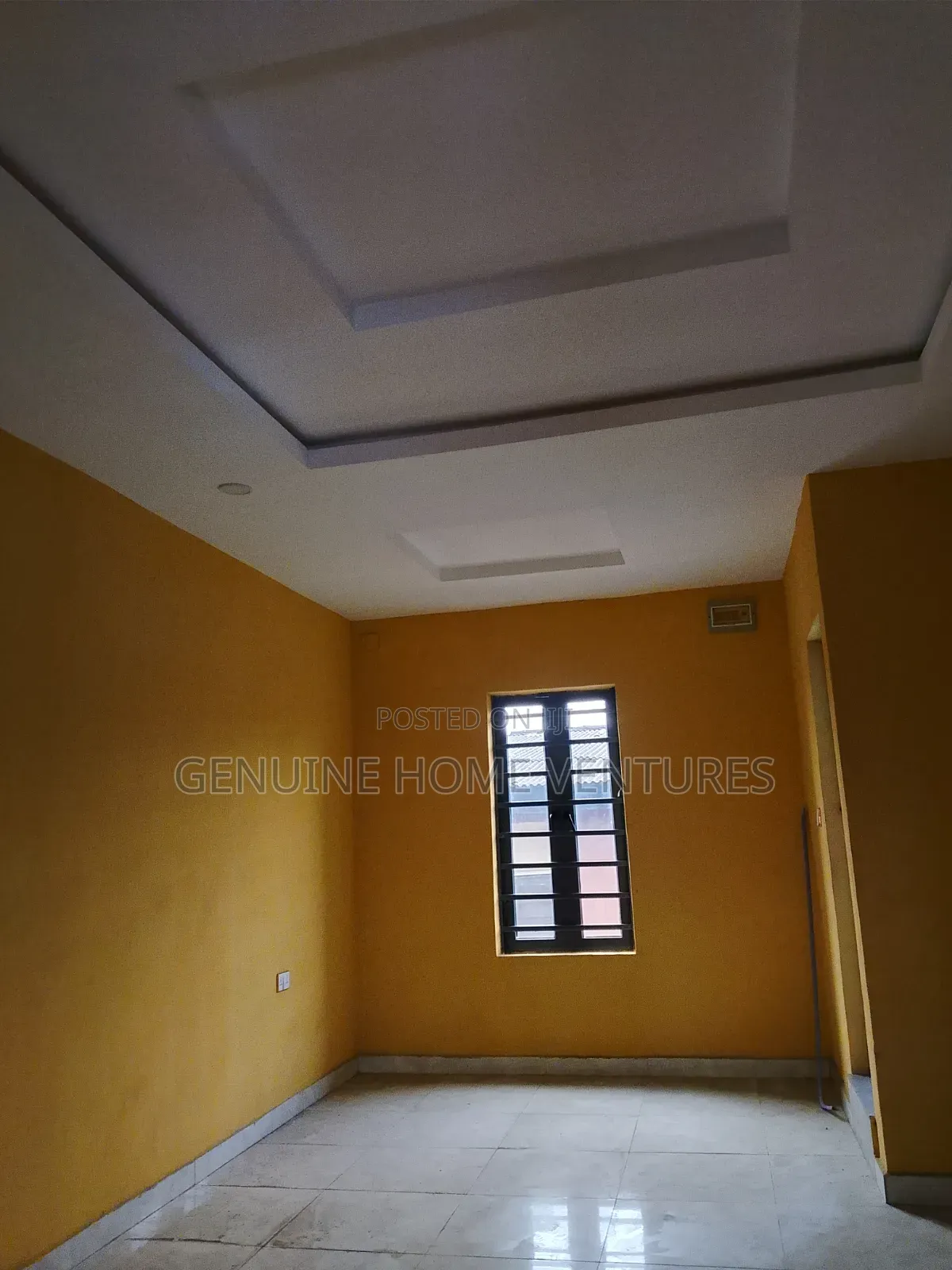 Office Space in Ikosi Ketu to Let in Ketu-Ikosi