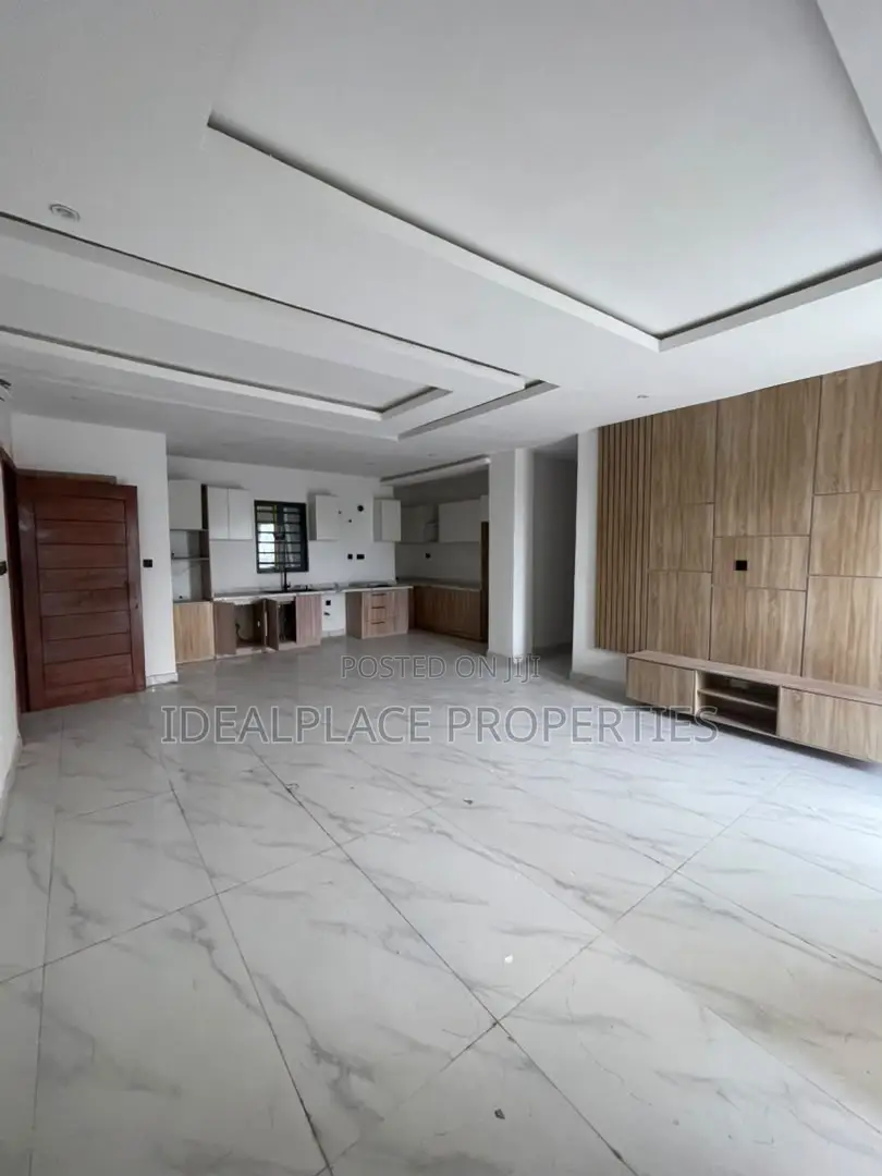 3bdrm Apartment in Ikate for sale in Ikate