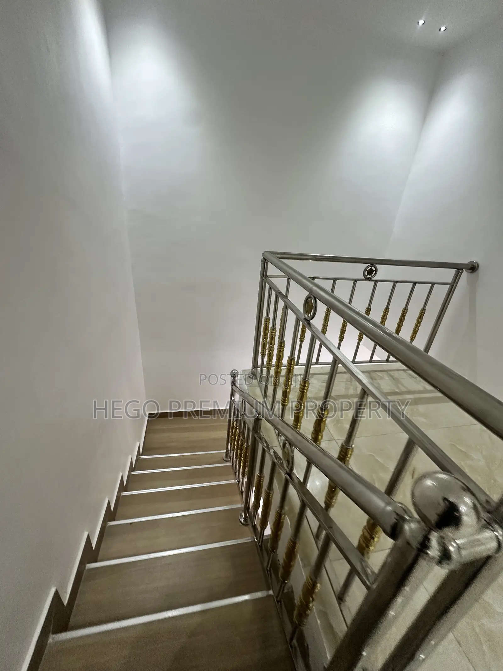 3bdrm Duplex in Suncity, Woji for rent in Woji