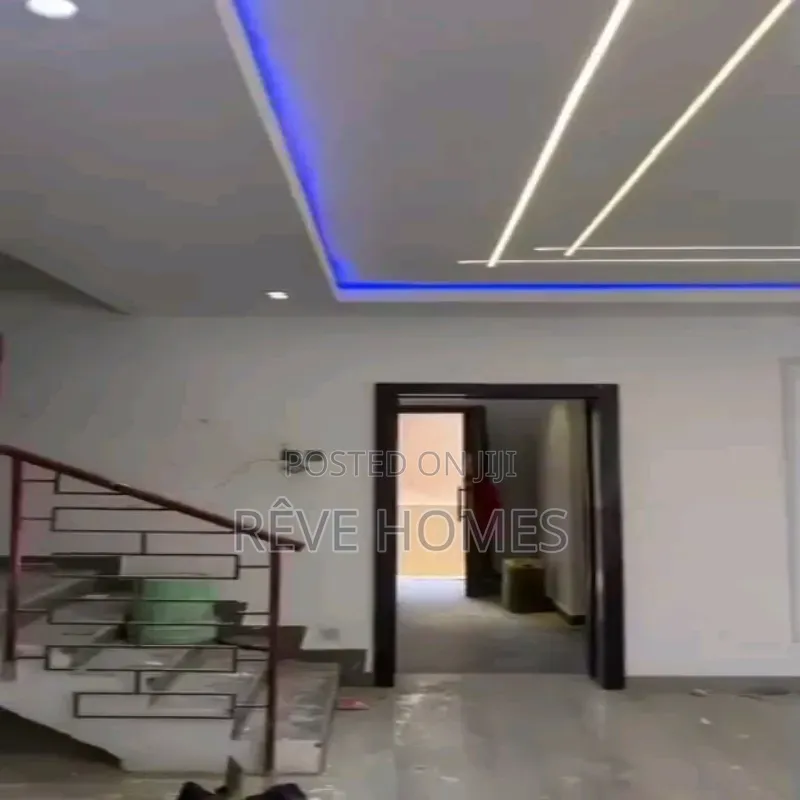 4bdrm Duplex in Ogudu GRA for rent in Ogudu GRA