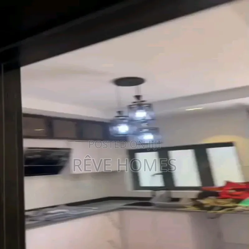 4bdrm Duplex in Ogudu GRA for rent in Ogudu GRA