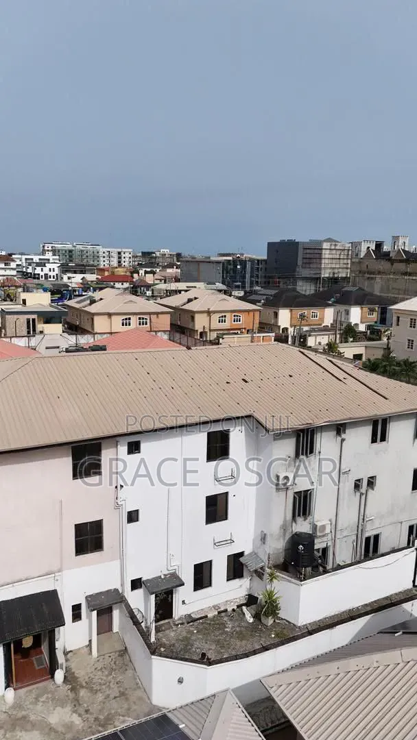 4bdrm Duplex in Lekki Phase 1 for sale in Lekki Phase 1