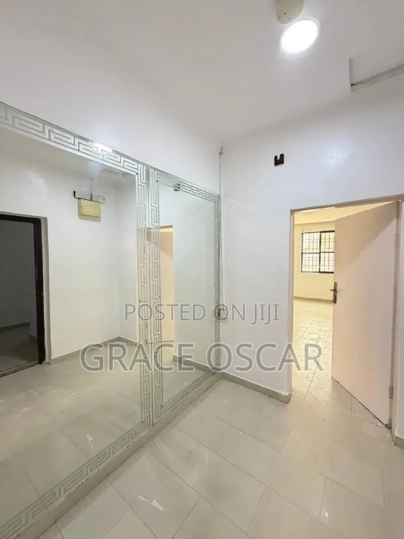 4bdrm Duplex in Lekki Phase 1 for sale in Lekki Phase 1