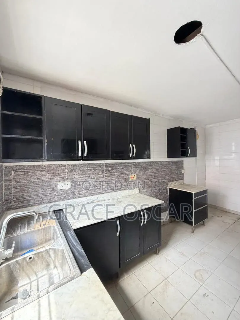 4bdrm Duplex in Lekki Phase 1 for sale in Lekki Phase 1