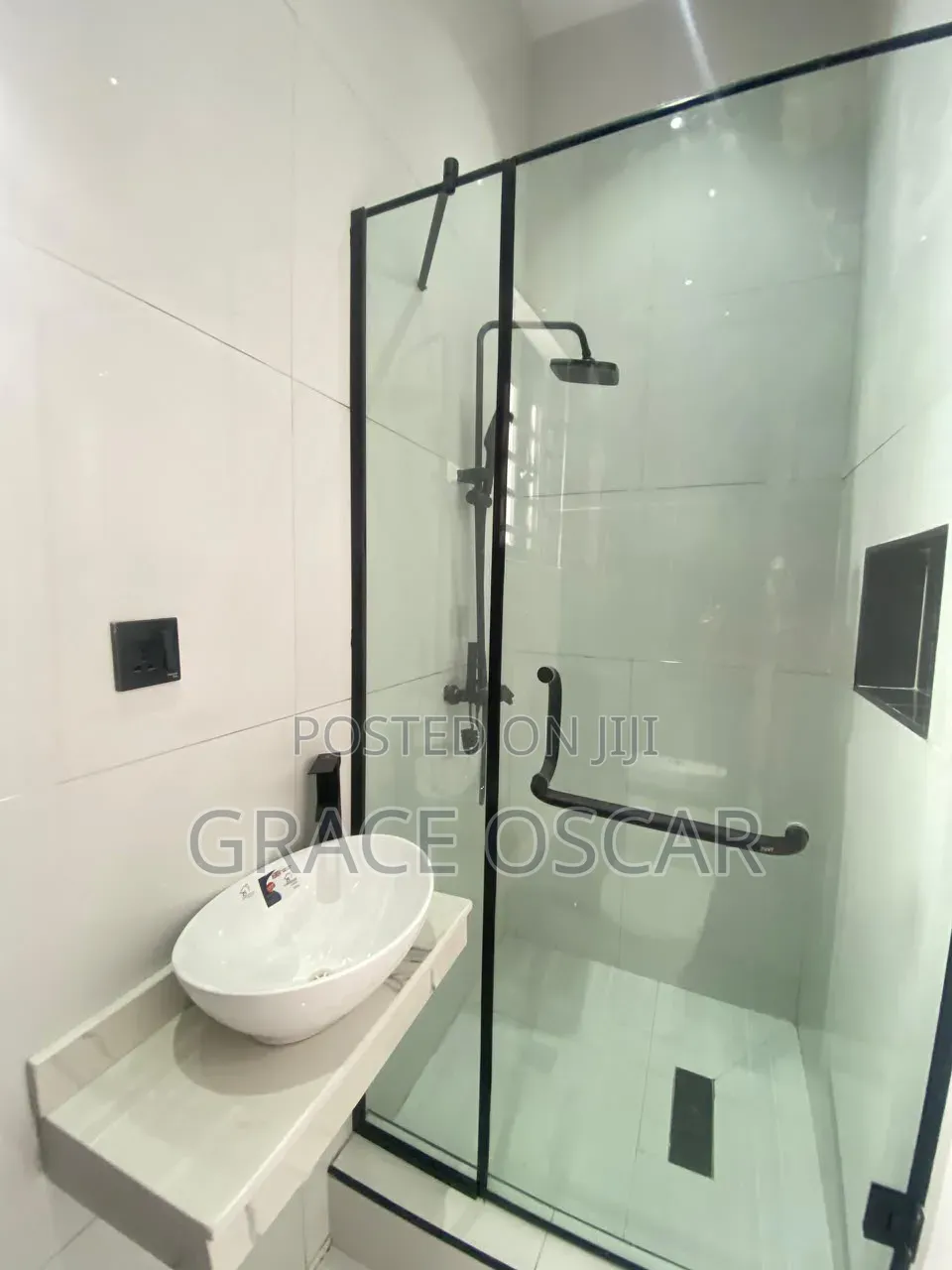 4bdrm Duplex in Ikota for sale in Ikota