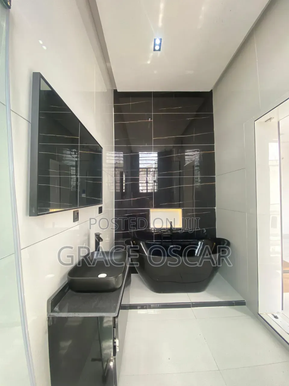 4bdrm Duplex in Ikota for sale in Ikota