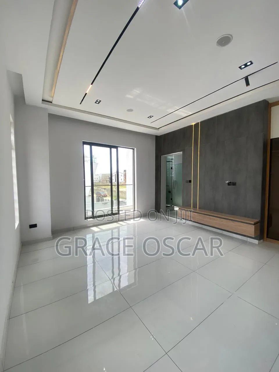 4bdrm Duplex in Ikota for sale in Ikota