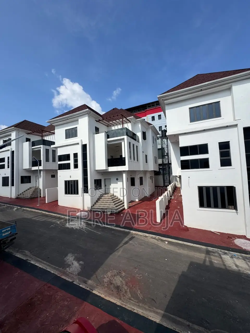 5bdrm Duplex in Guzape District for sale in Guzape District