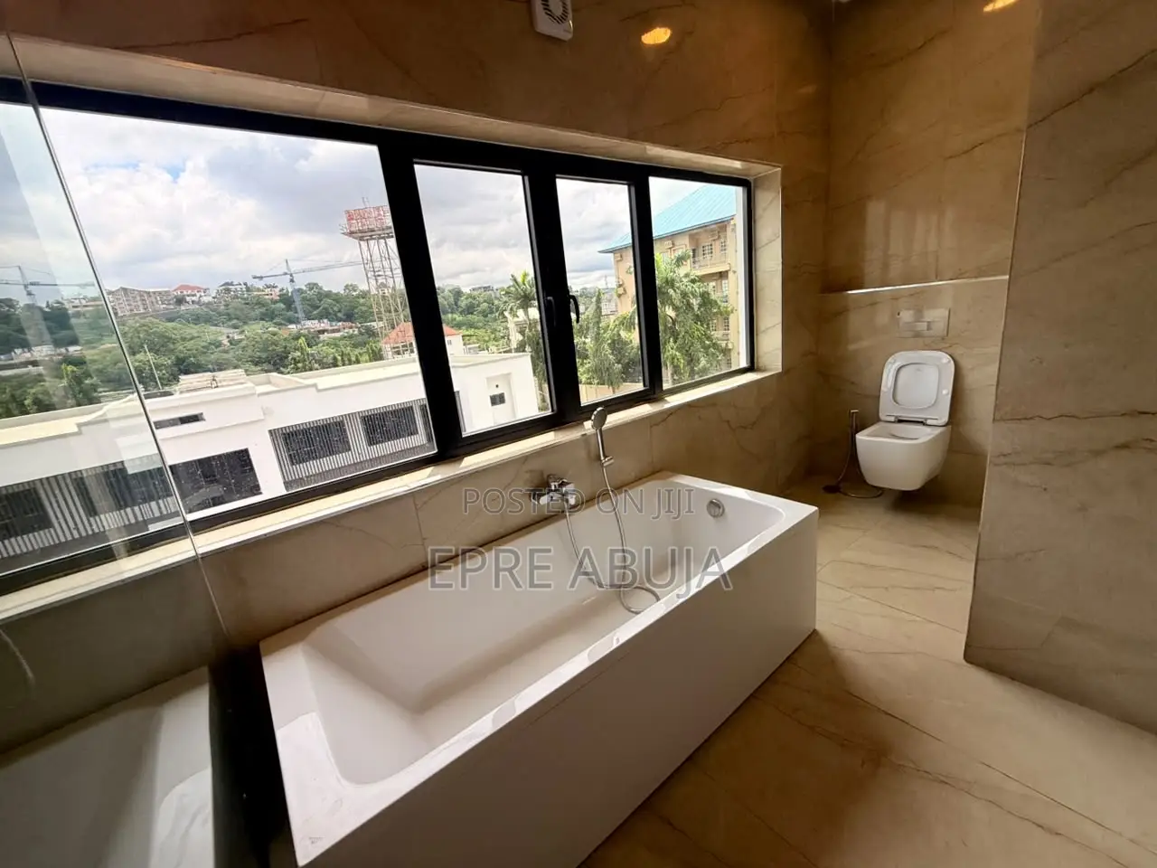 4bdrm Townhouse / Terrace in Maitama for rent in Maitama