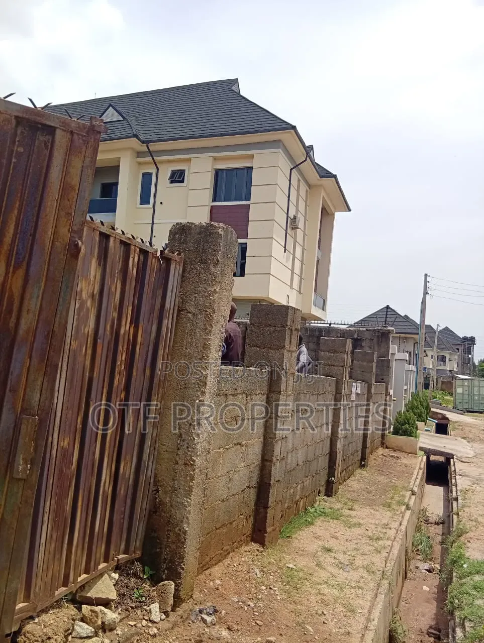 Land for Sale in Fo1 Kubwa in Kubwa