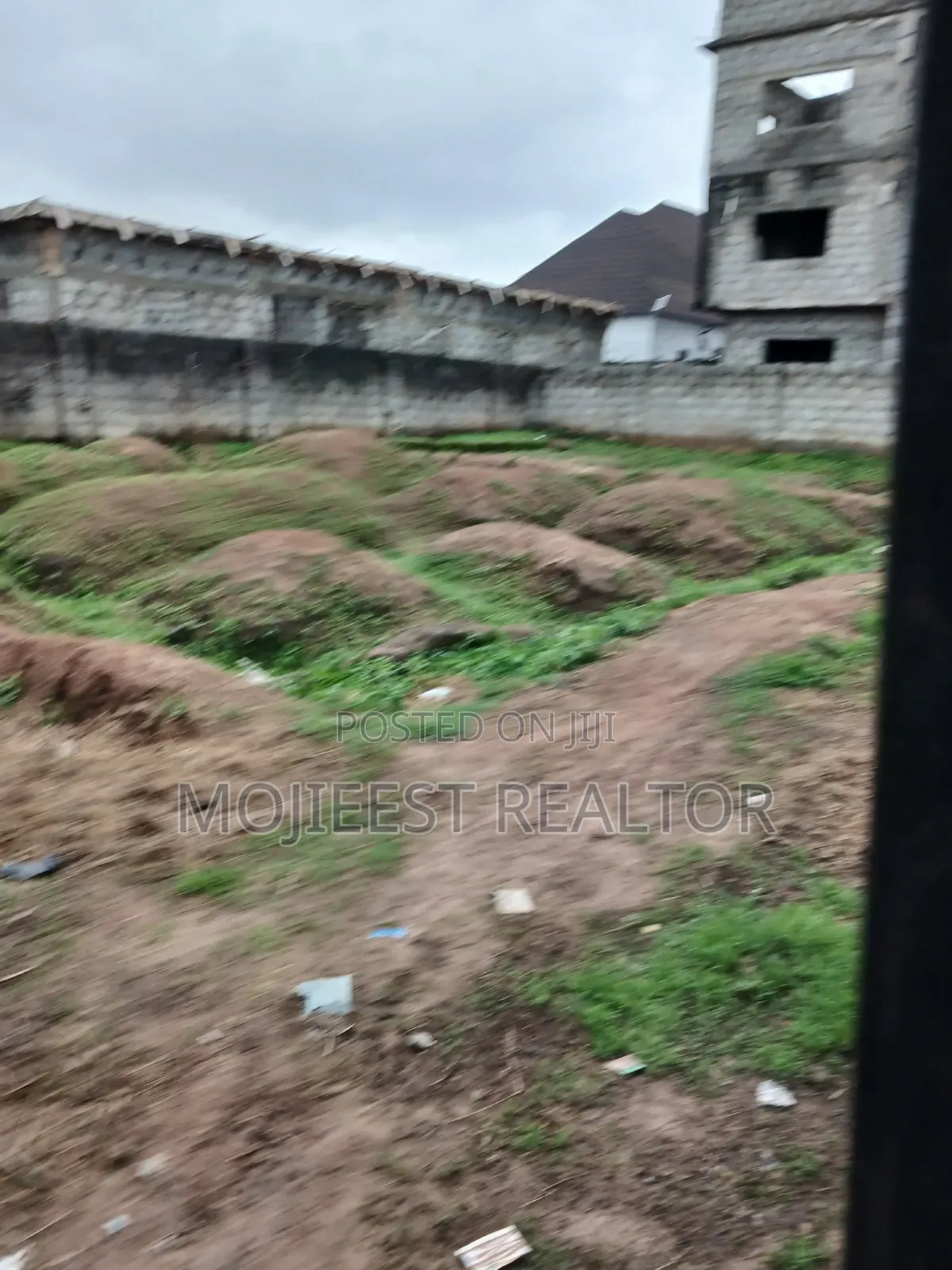 450sqm Land in Lugbe District