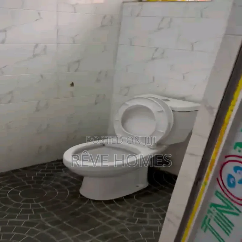 Mini Flat in Iwaya for rent in Iwaya