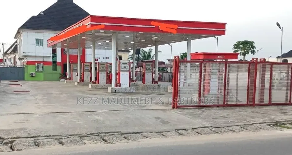 For Sale : Functional Filling Station With Lp Gas Plant in Ph in Rukpokwu