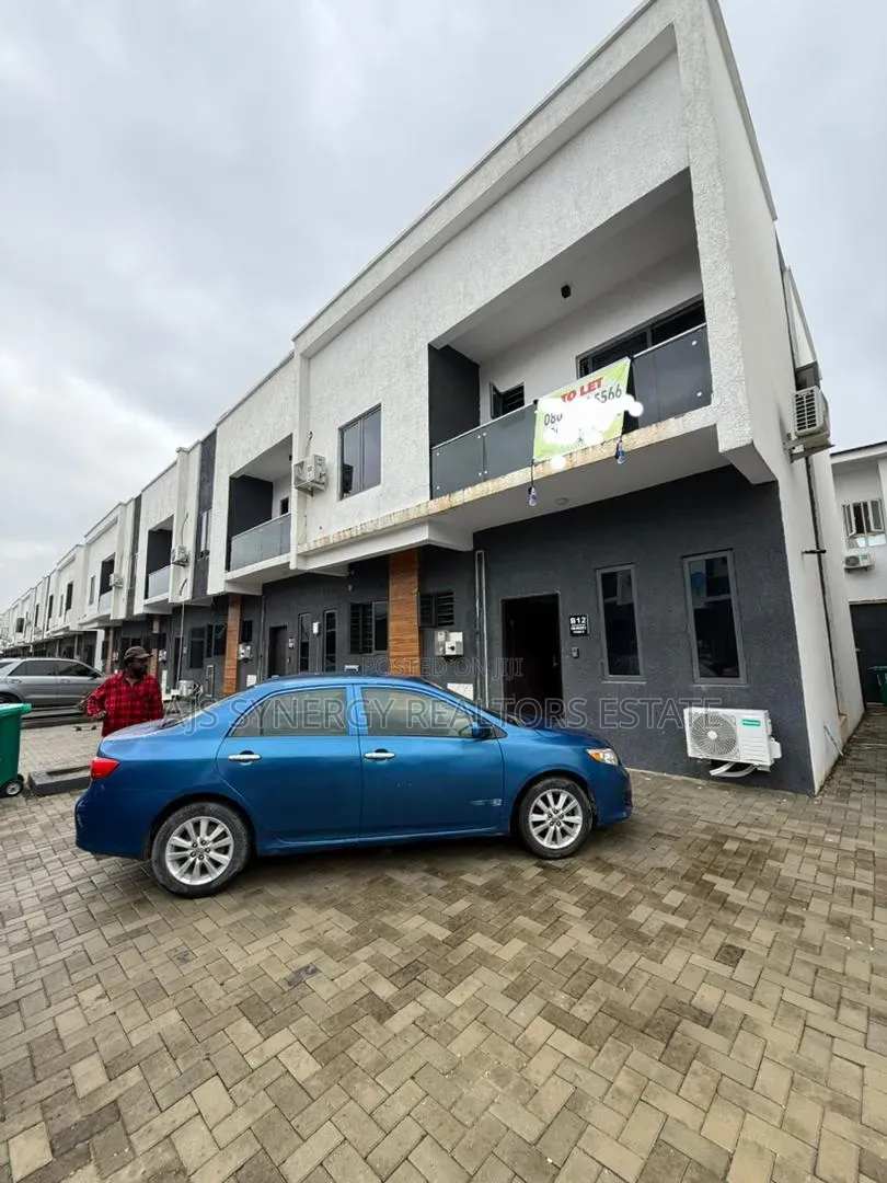 3bdrm Townhouse / Terrace in Sangotedo for rent in Sangotedo