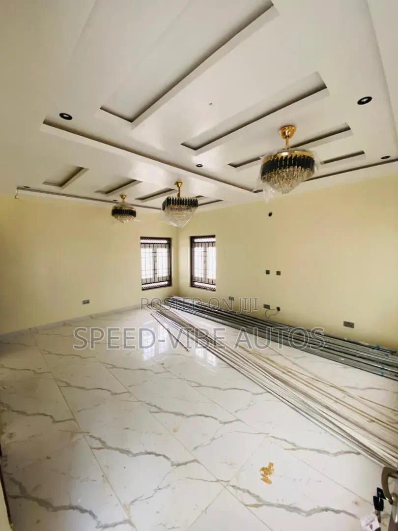 Furnished 4bdrm Townhouse/Terrace in Guzape District for sale in Guzape District