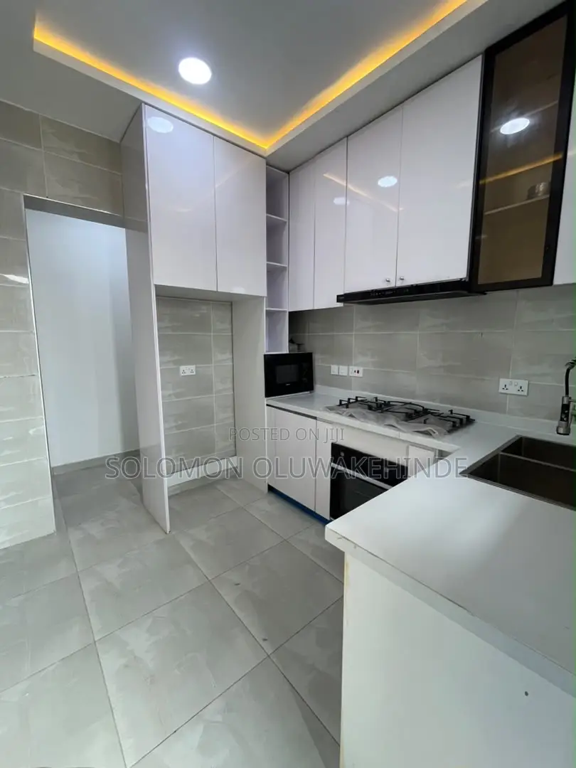 3bdrm Apartment in Lekki Phase 1 for sale in Lekki Phase 1