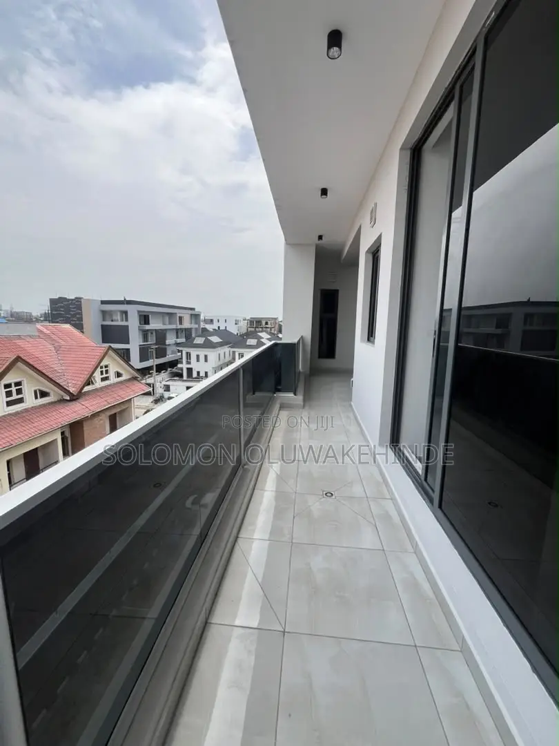 3bdrm Apartment in Lekki Phase 1 for sale in Lekki Phase 1