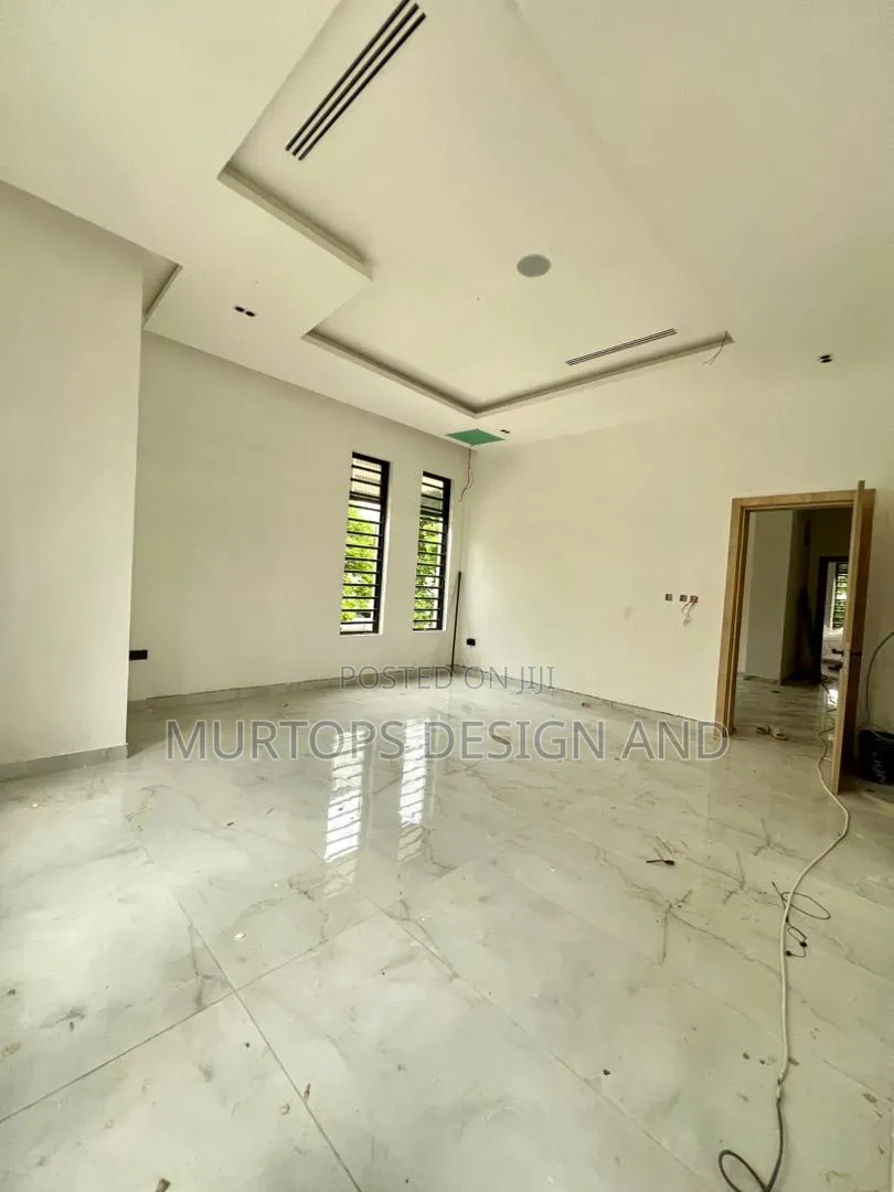 6bdrm Duplex in Victoria Island Extension for sale in Victoria Island Extension