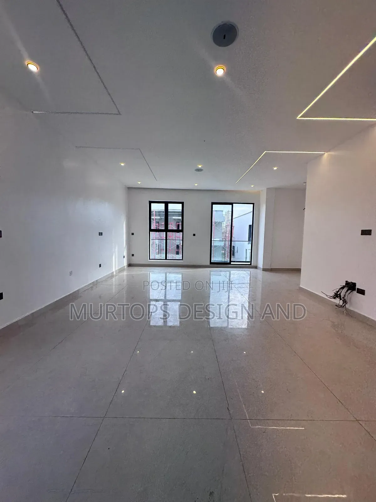 6bdrm Duplex in Lekki Phase 1 for sale in Lekki Phase 1