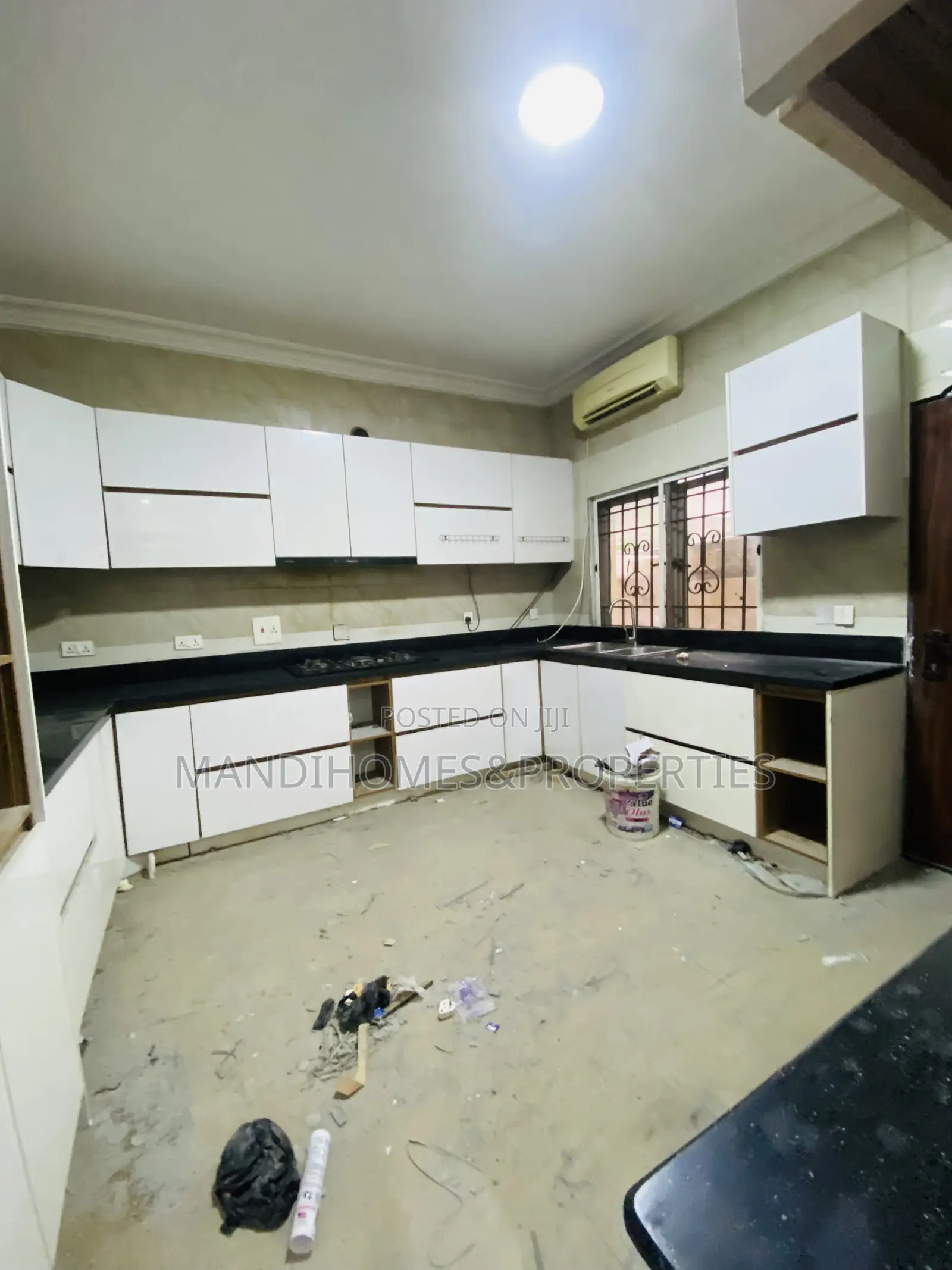 3bdrm Townhouse / Terrace in Royal Garden, Ajah for rent in Ajah