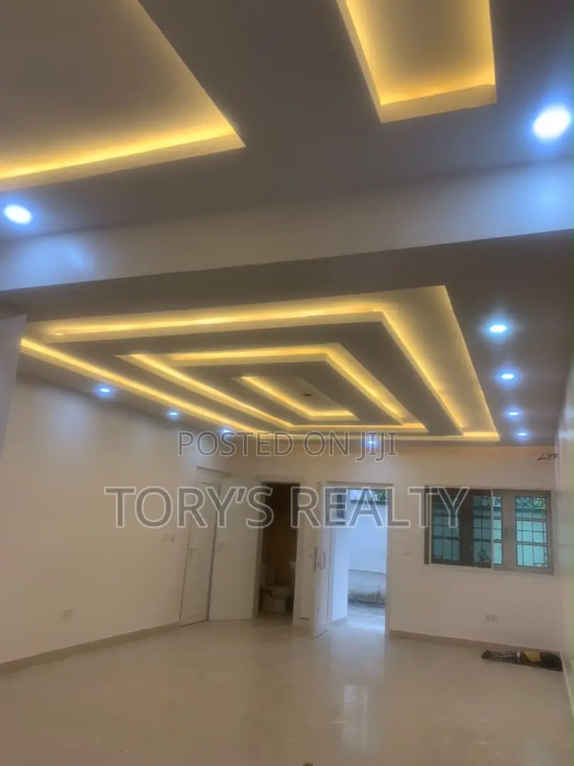 3bdrm Apartment in Lekki Phase 1 for rent in Lekki Phase 1