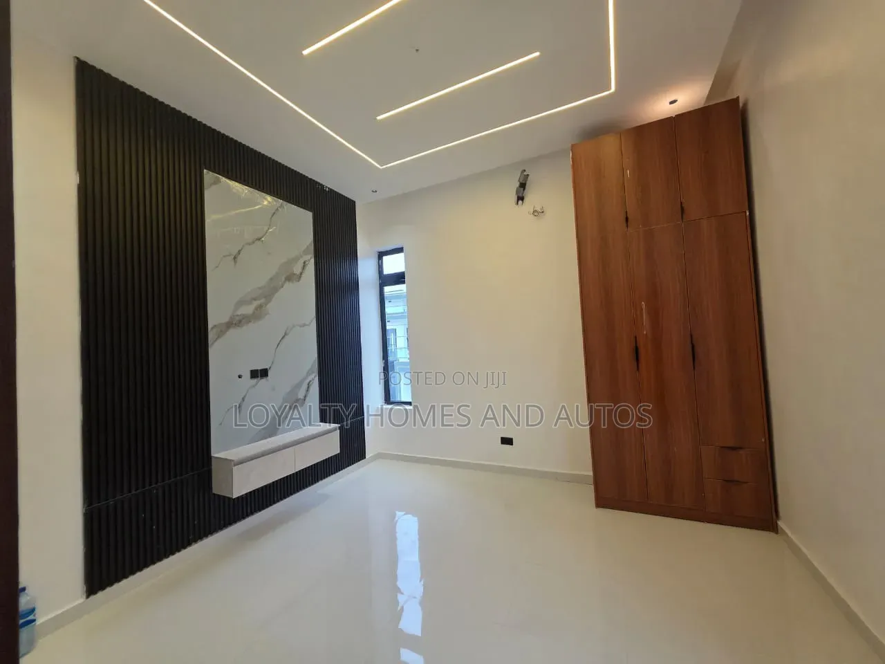 7bdrm House in Ikate for sale in Ikate