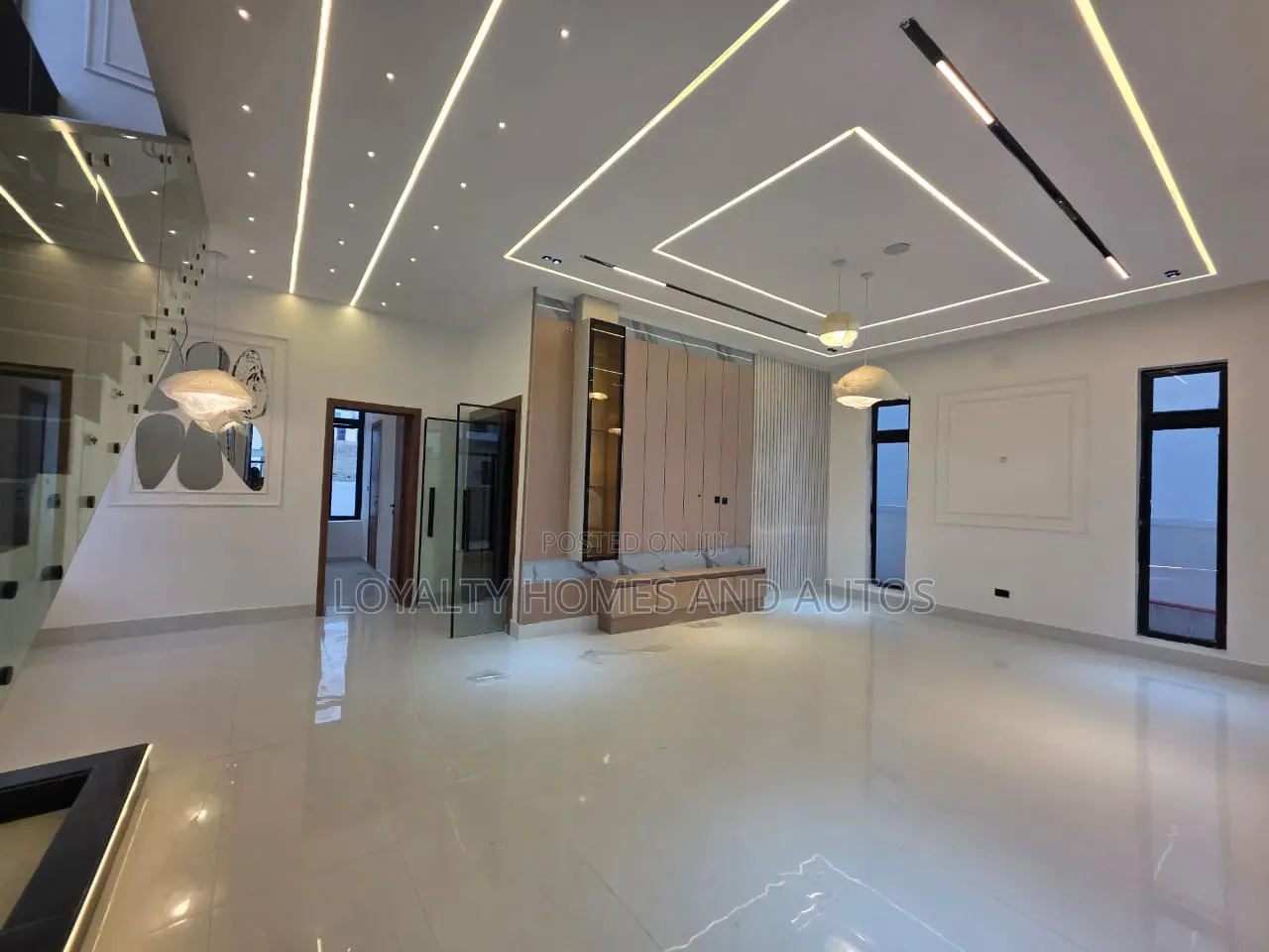 7bdrm House in Ikate for sale in Ikate