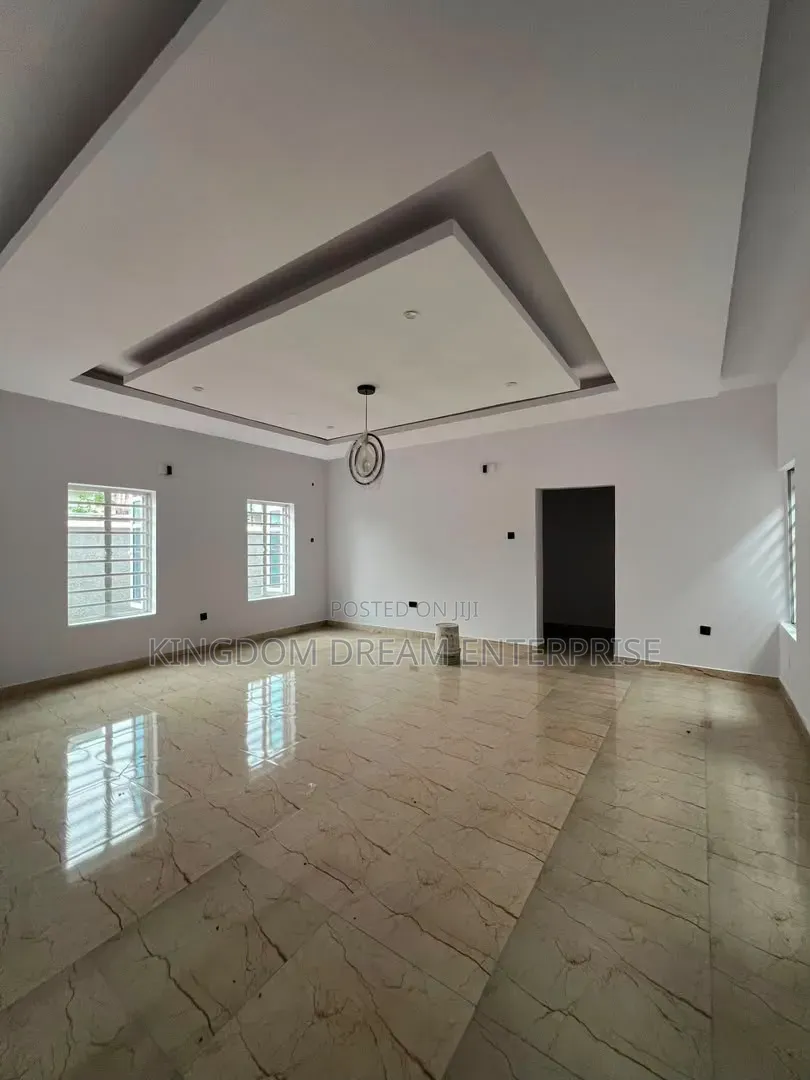 4bdrm Duplex in Ikota Lekki Lagos for rent in Lekki Phase 2
