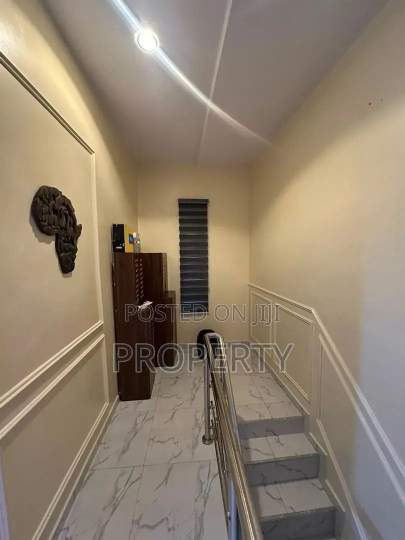 2bdrm Duplex in Lekki Phase 2 for rent in Lekki Phase 2