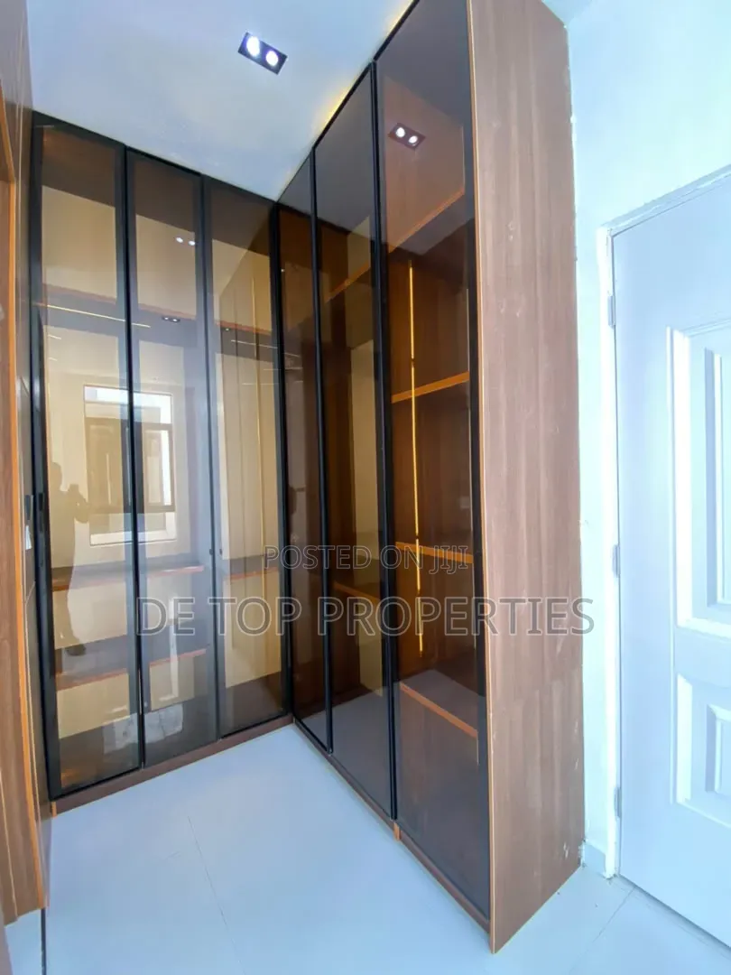 4bdrm Duplex in Lekki Ikota for rent in Ikota