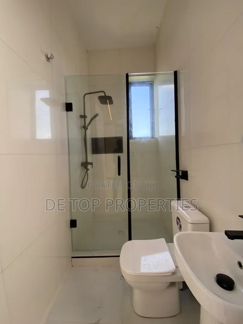 4bdrm Duplex in Lekki Ikota for rent in Ikota