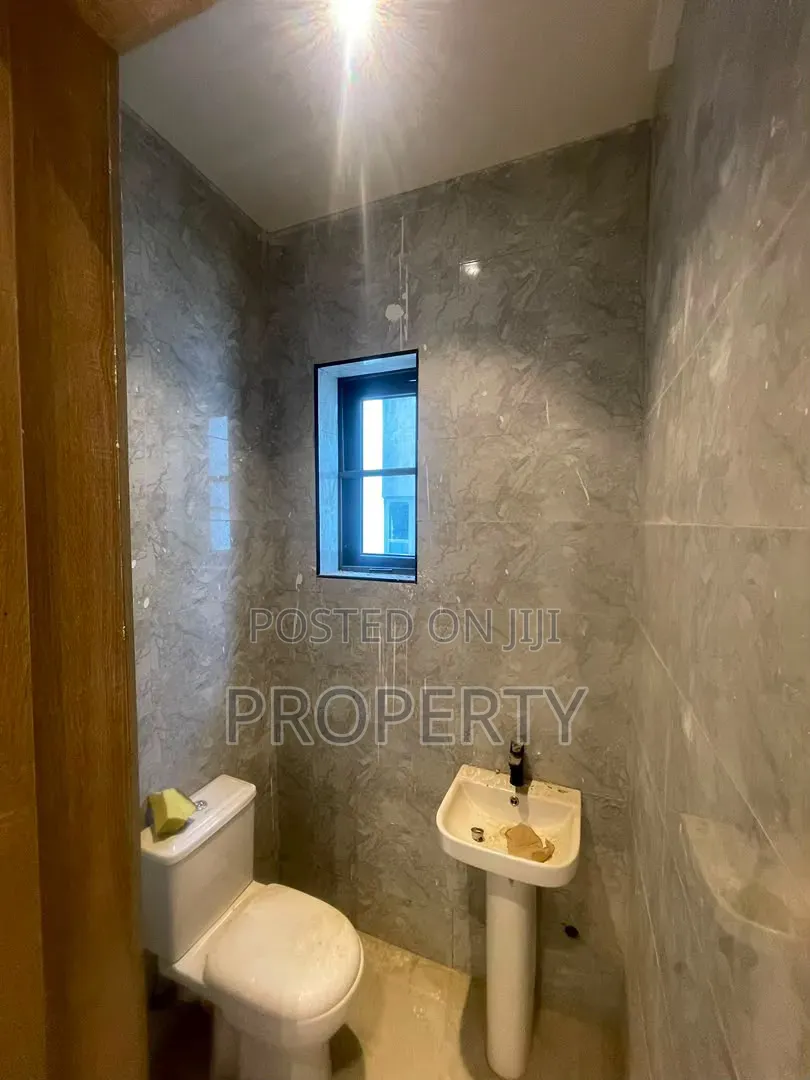 2bdrm Apartment in Ikate for rent in Ikate