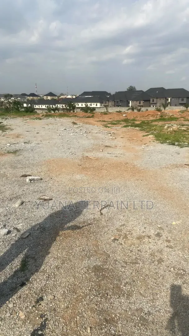 4bdrm Duplex in Mary Louise, Karmo for sale in Karmo