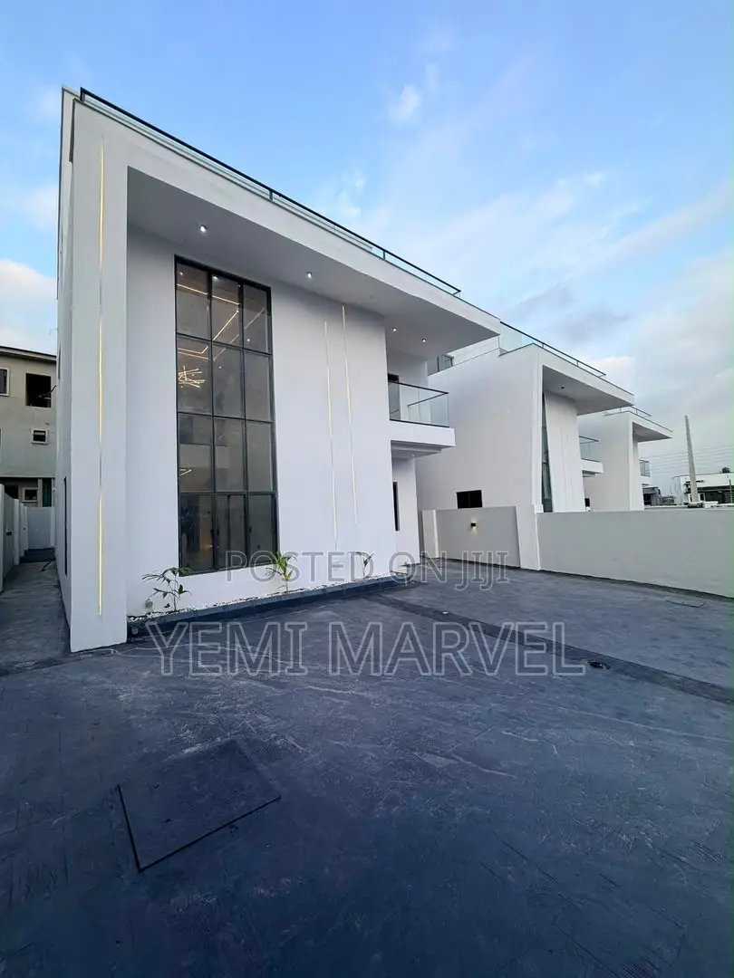 4bdrm Duplex in Carlton Gate Estate, for sale in Akobo