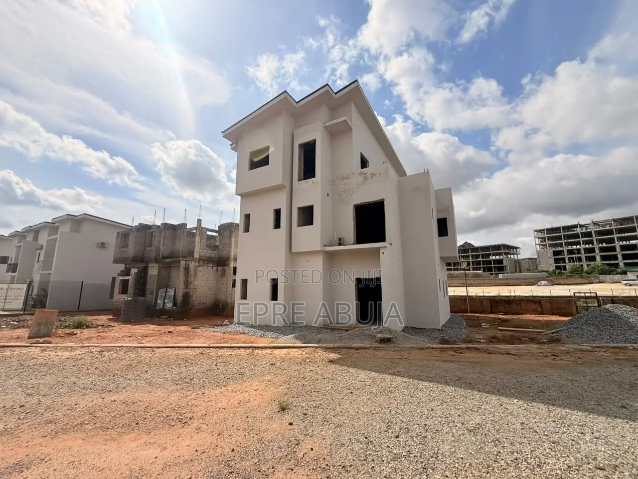 4bdrm Duplex in Mabushi for sale in Mabushi