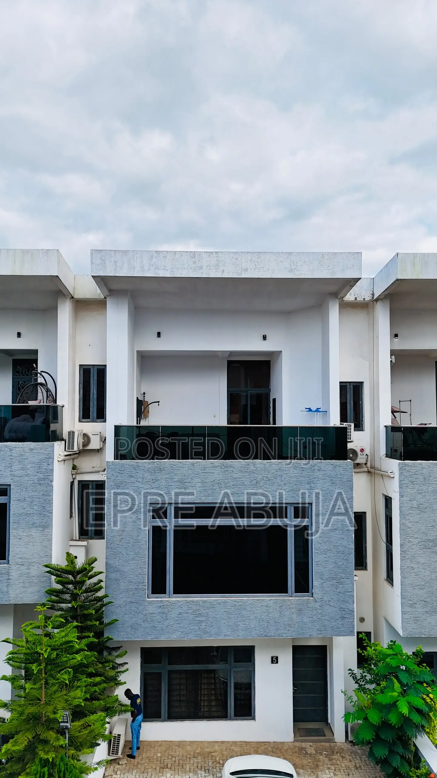 Furnished 5bdrm Townhouse / Terrace in Guzape District for rent in Guzape District