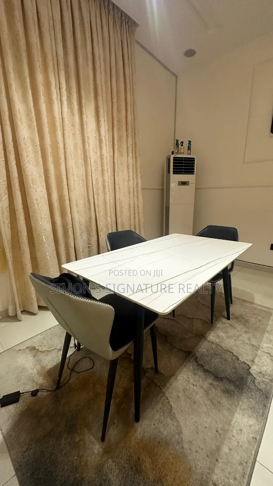 Furnished 4bdrm Duplex in Chevron for sale in Chevron