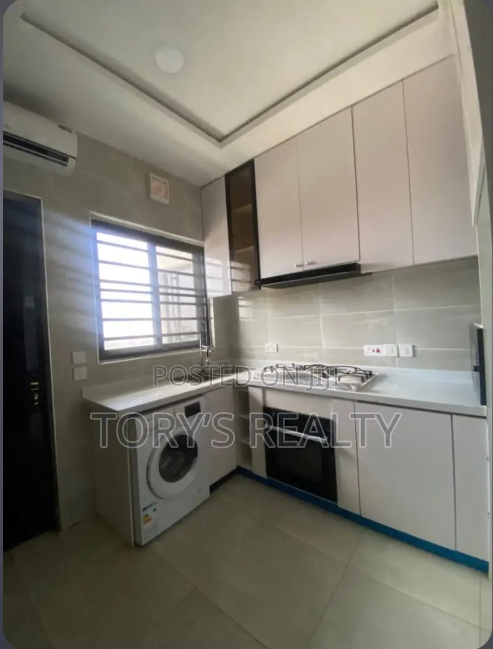 3bdrm Penthouse in Lekki Phase 1 for rent in Lekki Phase 1