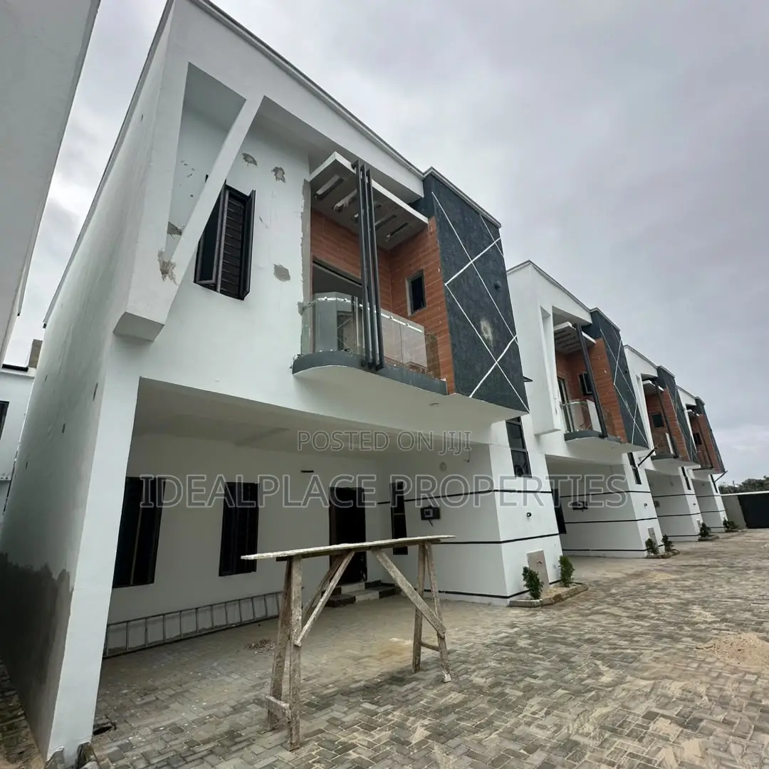 4bdrm Duplex in VGC / Ajah for sale in VGC / Ajah