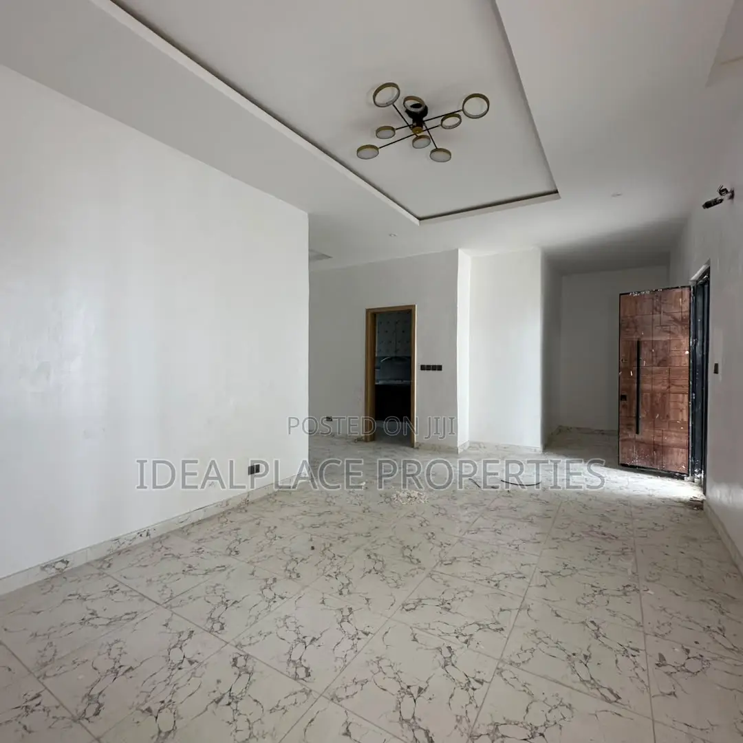 4bdrm Duplex in VGC / Ajah for sale in VGC / Ajah
