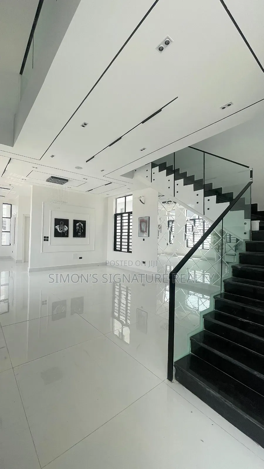 5bdrm Duplex in Orchid, Chevron for sale in Chevron