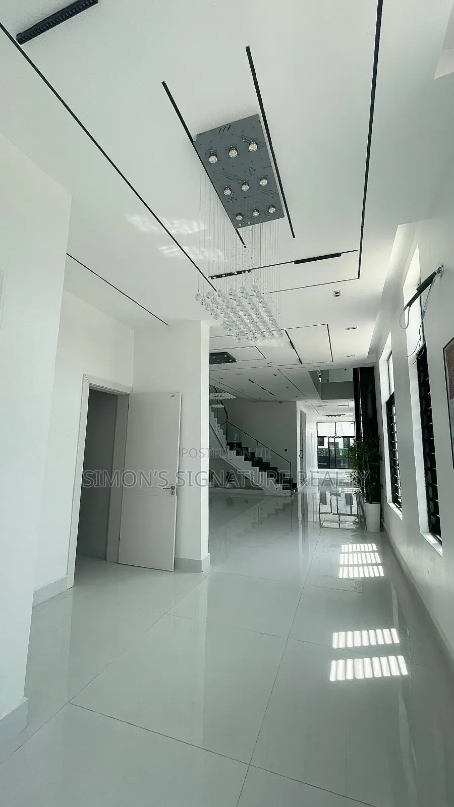 5bdrm Duplex in Orchid, Chevron for sale in Chevron
