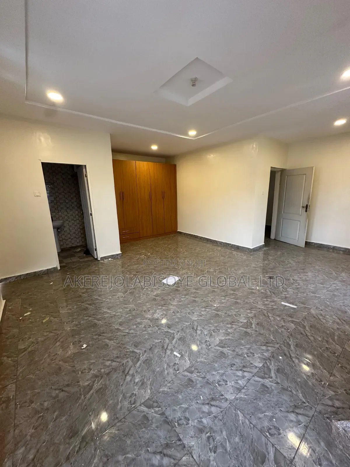 4bdrm Duplex in Beger Yard Lifecamp for rent in Life Camp
