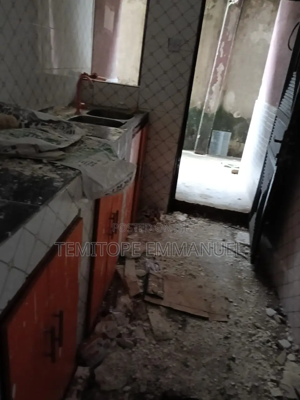 Furnished 2bdrm Apartment in Dopemu for rent in Dopemu