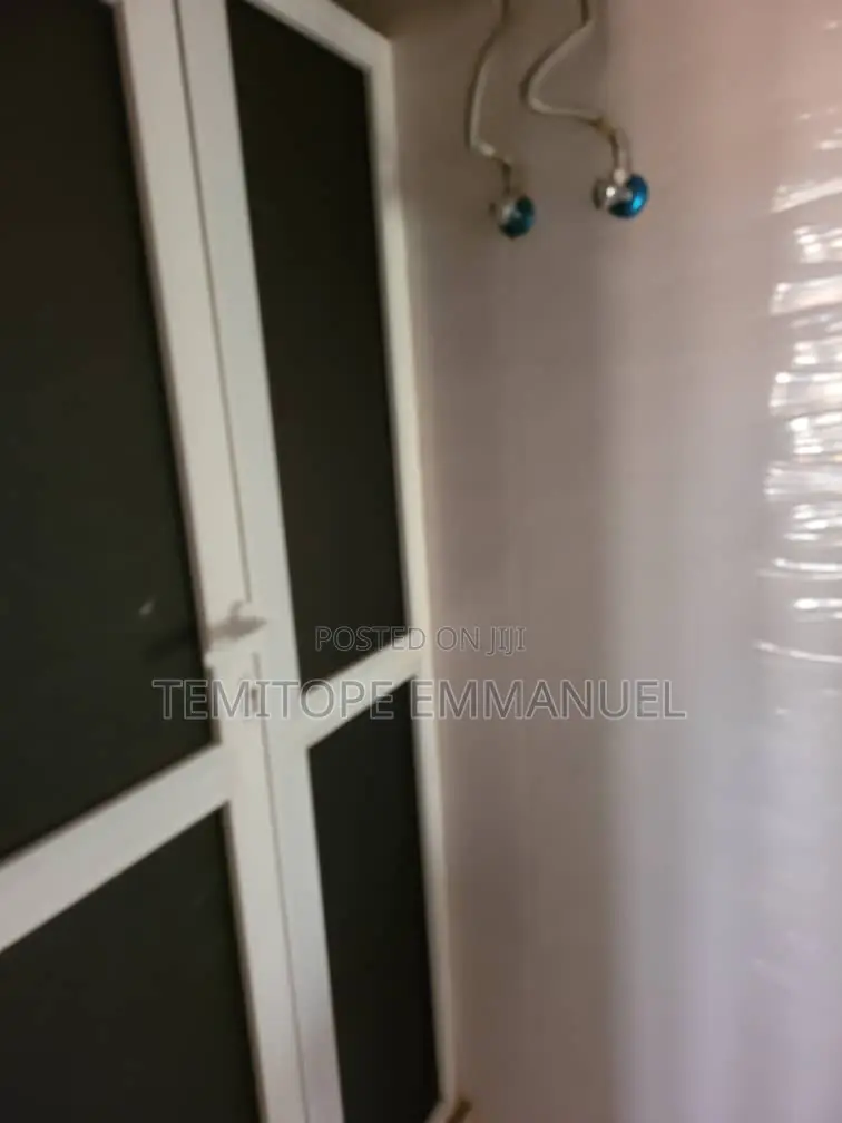 Furnished 3bdrm Apartment in Adeniyi Jones for rent in Adeniyi Jones