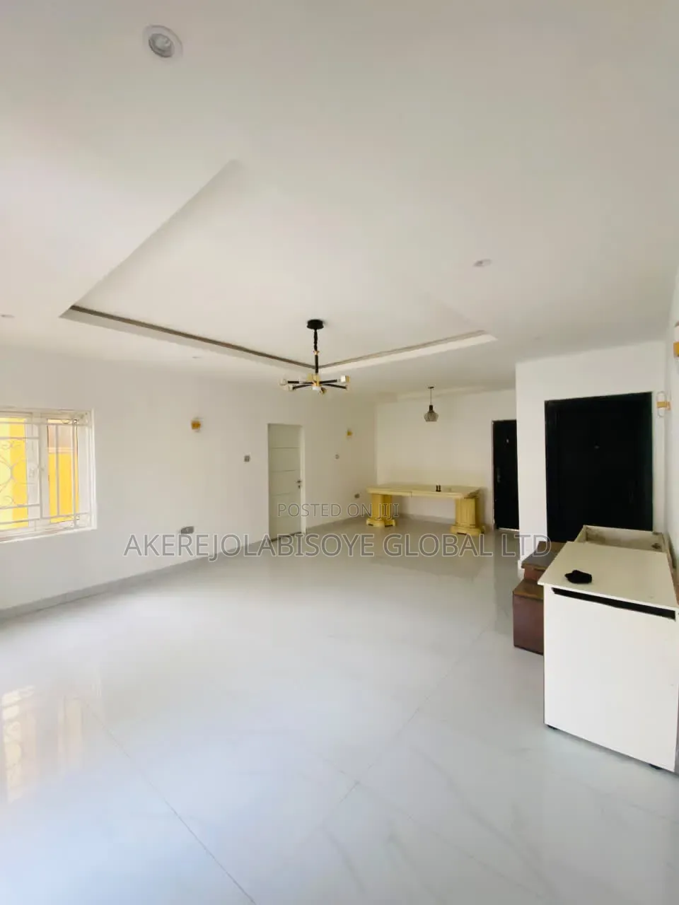 2bdrm Block of Flats in Guzape Abuja for rent in Guzape District