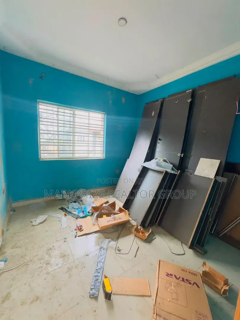 3bdrm Duplex in Magodo Gra 1 Lagos for sale in GRA Phase 1